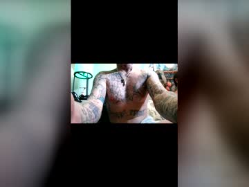Otmon3y32 Chaturbate stream image from April 10, 2026
