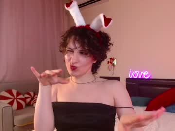 Adeline_Perle Chaturbate stream image from April 10, 2026