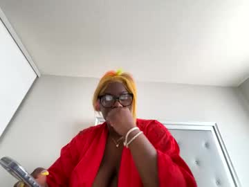 Choclattee24 Chaturbate stream image from April 10, 2026