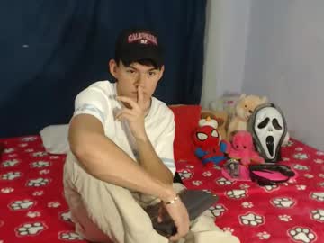 Dey_Royce Chaturbate stream image from April 10, 2026