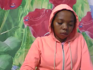 Rosah225127 Chaturbate stream image from April 10, 2026