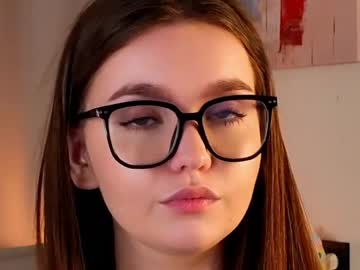 Evawyliam Chaturbate stream image from April 10, 2026
