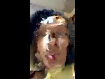 Misscruzxz Chaturbate stream image from April 10, 2026