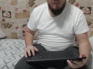 Bellcazzoegrosso Chaturbate stream image from April 10, 2026
