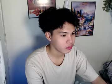 Hot_Kisser19 Chaturbate stream image from April 10, 2026