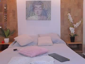 Isabella_Winkler Chaturbate stream image from April 10, 2026