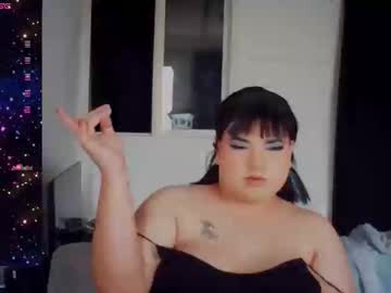 Isabelladark Chaturbate stream image from April 10, 2026