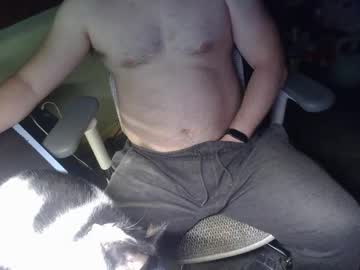 Under_The_Desk40 Chaturbate stream image from April 10, 2026