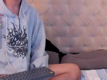 Kaiirox Chaturbate stream image from April 11, 2026