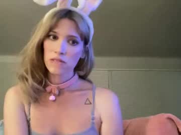 Kikihart Chaturbate stream image from April 11, 2026