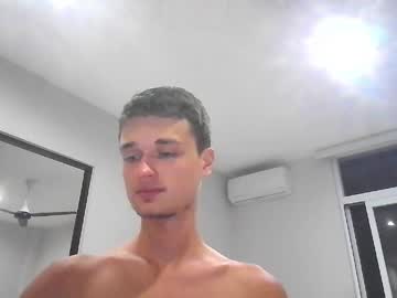 London_Tomy Chaturbate stream image from April 11, 2026