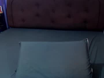 Angelicqueents Chaturbate stream image from April 11, 2026
