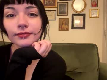 Coffee_And_Coffins Chaturbate stream image from April 11, 2026