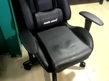 Gripthat88 Chaturbate stream image from April 11, 2026