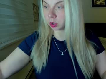 Winter_Miracle Chaturbate stream image from April 11, 2026