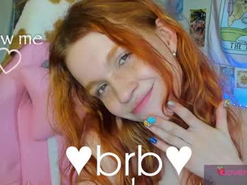 Elly_Milas Chaturbate stream image from April 11, 2026