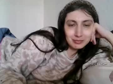 Cutekattie Chaturbate stream image from April 11, 2026