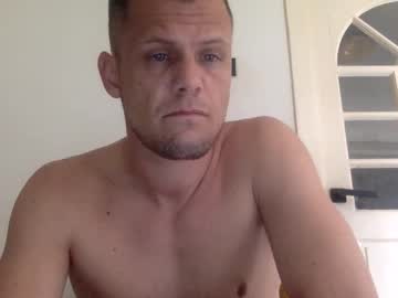 Verykinkyjoker Chaturbate stream image from April 11, 2026