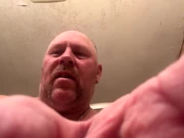 12sil Chaturbate stream image from April 11, 2026