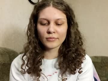 Jillianarcia Chaturbate stream image from April 11, 2026