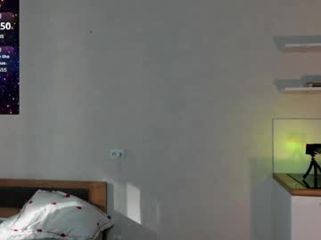 Lia_2002_ Chaturbate stream image from April 11, 2026