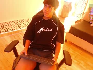 Damian_Tay Chaturbate stream image from April 11, 2026