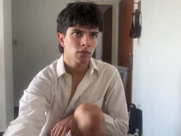 Gaston221551 Chaturbate stream image from April 11, 2026
