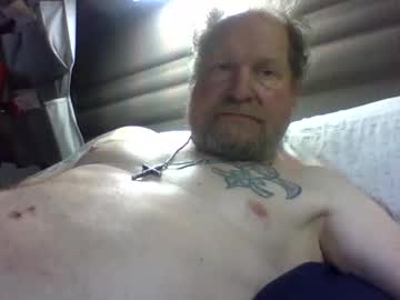 Hotdad10 Chaturbate stream image from April 11, 2026