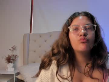 Katygone Chaturbate stream image from April 11, 2026