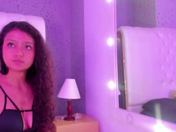 Lunagatti Chaturbate stream image from April 11, 2026