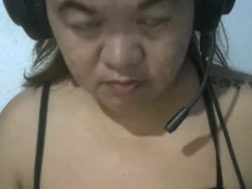 Krestamay Chaturbate stream image from April 11, 2026