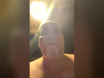Wisenhar Chaturbate stream image from April 11, 2026