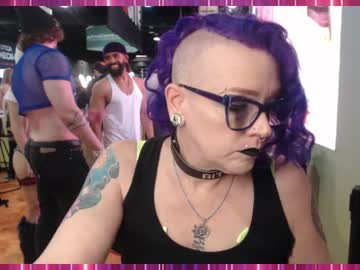 Jennastorm19 Chaturbate stream image from April 11, 2026
