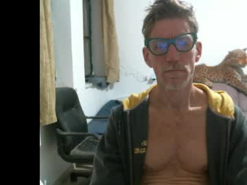 Jlmbud Chaturbate stream image from April 11, 2026