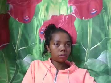 Rosah225127 Chaturbate stream image from April 11, 2026