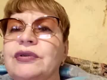 Sophieburnsx Chaturbate stream image from April 11, 2026