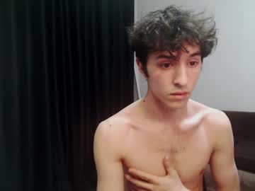 Dress_Air Chaturbate stream image from April 11, 2026