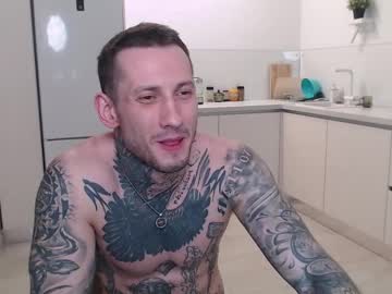Victor_Rhino Chaturbate stream image from April 11, 2026