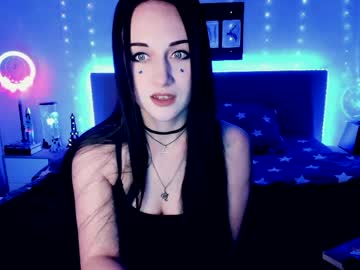 Elimilligun Chaturbate stream image from April 11, 2026