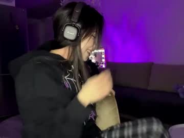 Elizabetswan Chaturbate stream image from April 11, 2026