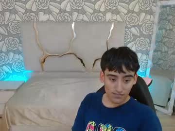 Mateo_Tay Chaturbate stream image from April 11, 2026