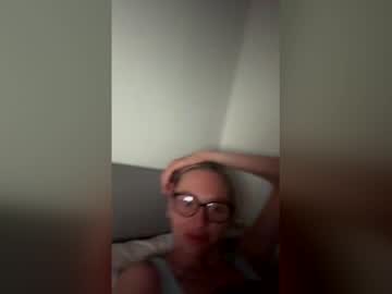 Hotblondie211 Chaturbate stream image from April 11, 2026