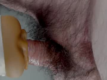 Johnny1098 Chaturbate stream image from April 11, 2026