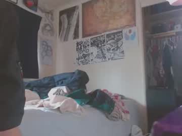 Luckytwinkz Chaturbate stream image from April 11, 2026