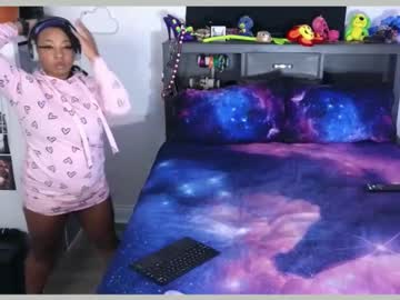Realgoddessdream Chaturbate stream image from April 11, 2026