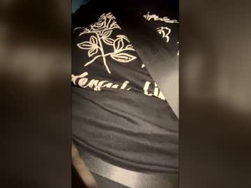 Safadinhadatuga Chaturbate stream image from April 11, 2026