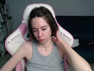 Allie_Hazie Chaturbate stream image from April 12, 2026