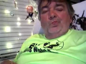 Wldlife Chaturbate stream image from April 12, 2026