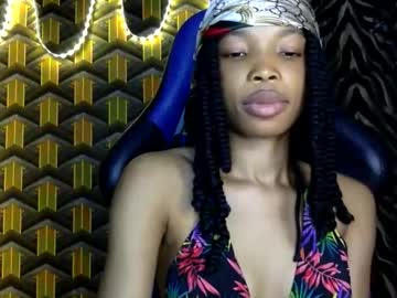 Deslimbody90 Chaturbate stream image from April 12, 2026