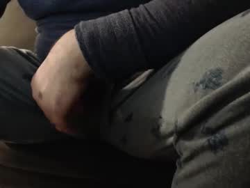 Carlos8119 Chaturbate stream image from April 12, 2026